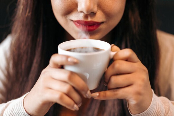 コーヒーは焙煎度で健康効果が違う!?　医師がおすすめの“眠気覚まし”じゃない飲み方とは