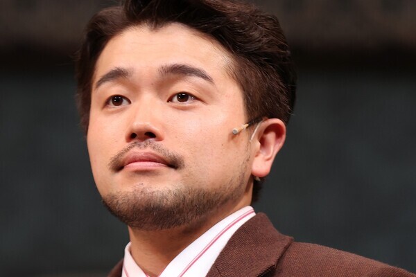 「ずっと歌われるの地獄」King Gnu　ライブ中の“客の熱唱”肯定で否定派は猛反発…「アーティストが認めているなら」と擁護の声も