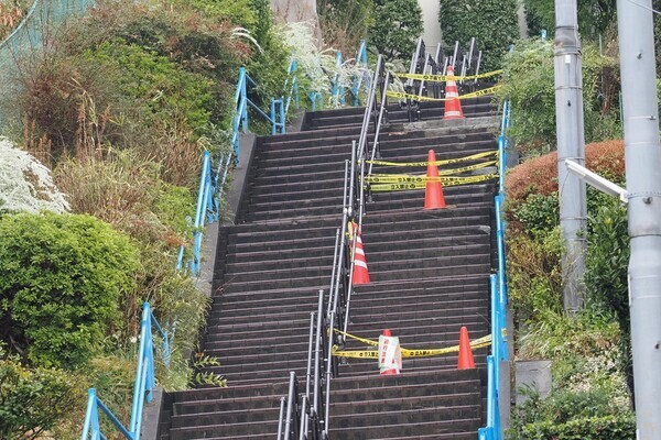 「ショベルカーが階段をガリガリと…」板橋区で外国人解体作業員がトンデモ行動、住民憤慨…元請け社長が語った「管理不足」の真相