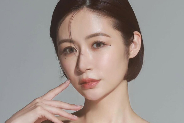 《夫・黒木啓司氏と別居中か》宮崎麗果氏に“離婚協議“報道…関係者が気づいていた“家族の異変”