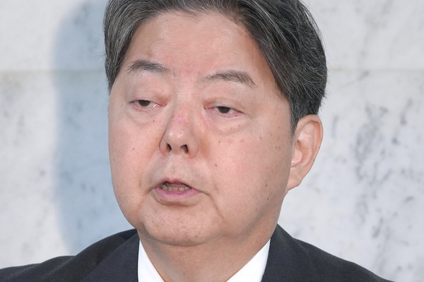 「“オールドメディア”ではなく…」議員ら爆笑　林芳正総務大臣が命名したテレビや新聞の新たな“呼称”