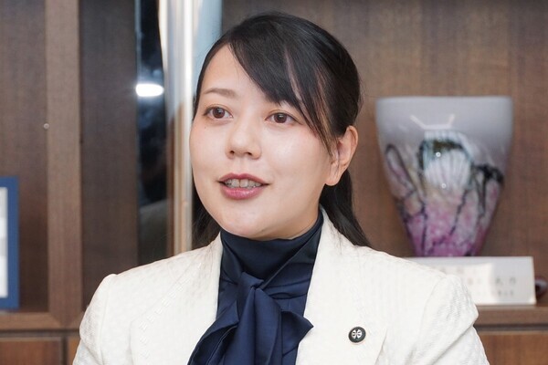 「悩む女性に前向きなメッセージを」全国最年少の女性市長　“異例の産休取得”に一部から批判の声も…本人が明かした“葛藤”と“決断した理由”