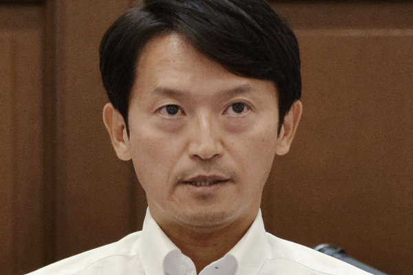 「受容限度を超えてる」兵庫県・斎藤知事　会見での「人殺しやないか！」発言を刑事告訴、当該記者は“出禁”に