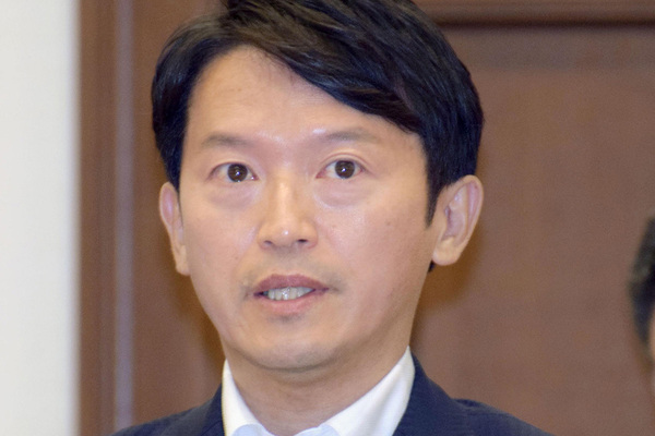 斎藤元彦知事　会見出席者が語る「人殺し発言」の裏側と、菅野完氏に県職員がかけた言葉