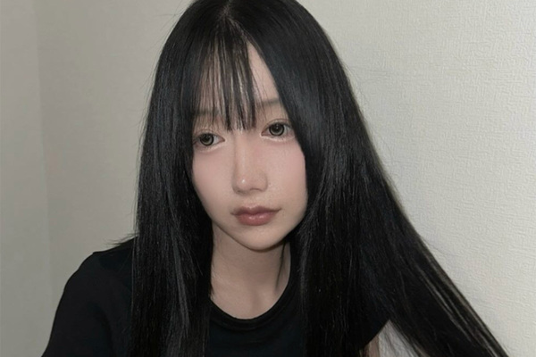 《巨大タトゥー見せも…》人気バラエティ出演女性　“過去一”整形→術後の壮絶姿に絶句…飽くなき美へのこだわり