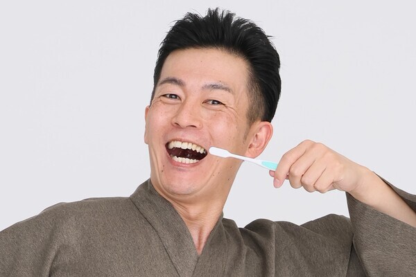 ごぼう先生が動画で解説！「50代からの不調解消体操」【クーラーむくみ解消 アキレス腱ぐいーん体操】｜介護界のアイドル