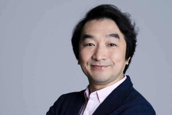 「自分の武器に変えてくれた」吃音のある『豊臣兄弟！』出演のクセ強俳優、転機は『トリック』堤幸彦監督の“変”なキャラ付け