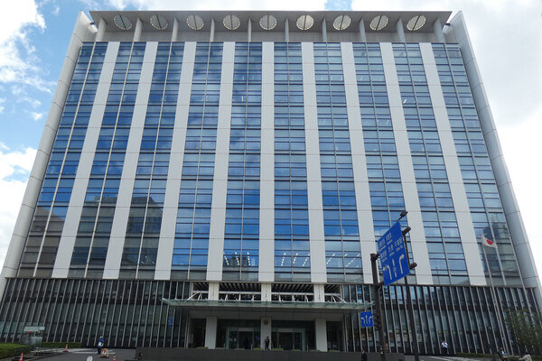 《1000万円超投げ銭》母親殺害容疑の54歳娘　事件現場の近隣住民「以前から娘の犯行を疑う声も」