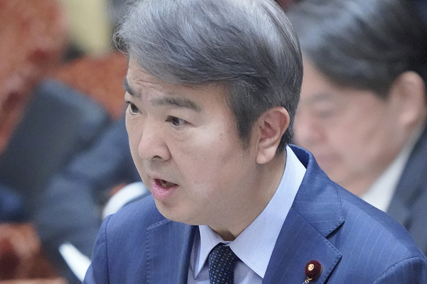 「猫は駆除対象と誤った認識が広がる」環境省　“外来種対策リスト”改定案に抗議殺到で異例撤回…識者が訴える不信感