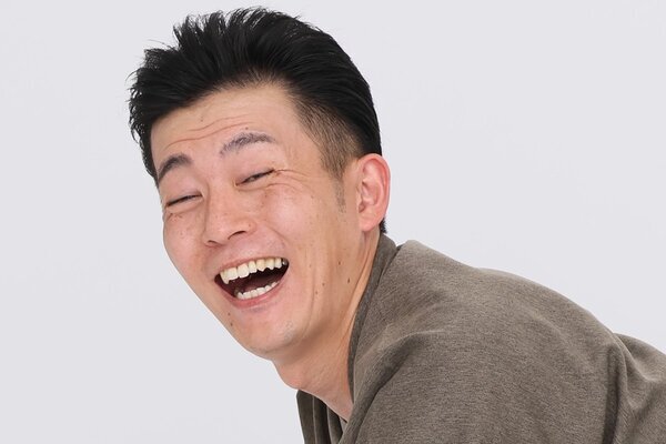 ごぼう先生が動画で解説！「50代からの不調解消体操」【胃腸バテ解消 猫になりきり体操】｜介護界のアイドル