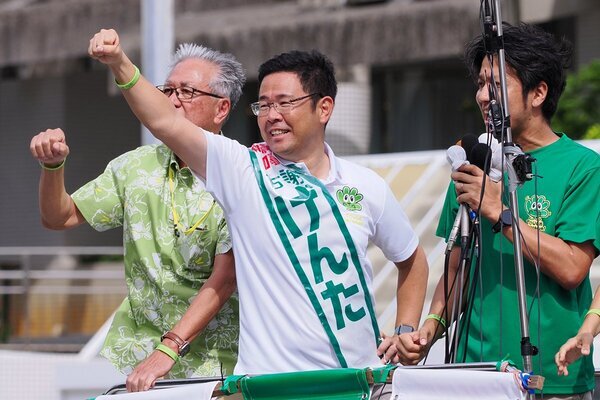 沖縄県知事選、“古謝氏優勢”で“高市首相の沖縄入り”説浮上…「防衛の最前線」発言の懸念も