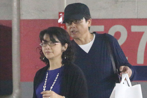 山口百恵さん　芸能記者も驚愕…夫・三浦友和が結婚46周年で“解禁”した「夫婦秘話」