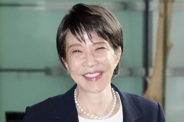 「守ろうともしない首相」「空っぽな言葉」高市首相を痛烈批判の2世ミュージシャン　海外アーティストにも苦言