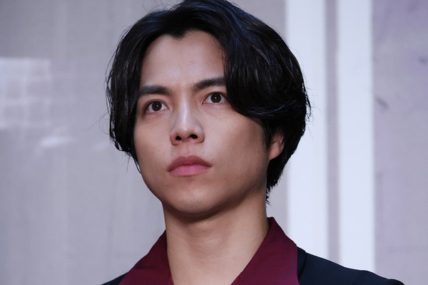 WEST.　神山のソロツアー中に“異例の解散発表”、指摘される「膨れあがった不協和音」