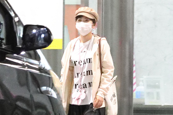 「強メンタル」元国民的“泣き虫少女”（37） 人気番組登場にネット衝撃…不倫疑惑報道→元夫とのバトル騒動→再婚で第3子出産の“第2の人生”スタートさせた現在地