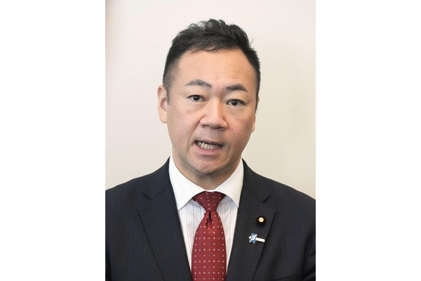 鈴木元法相「生活すべてを国が保障しない」発言が波紋…「憲法25条を知らないのか」SNSでツッコミ続出