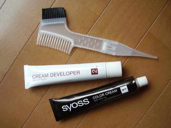 サロン帰りのような、ツヤ感がうれしいヘアカラー