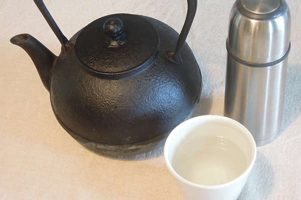 白湯を飲み始めて4年…究極のデトックスを体で実感！