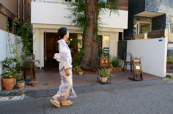 大人女子の浴衣帯の結び方。簡単なのに「うしろ姿美人」