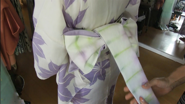 大人女子の浴衣帯の結び方。簡単なのに「うしろ姿美人」