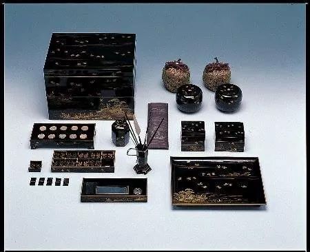 「自然界の声を聞く」香道は、心を和やかに豊かにする究極の癒し