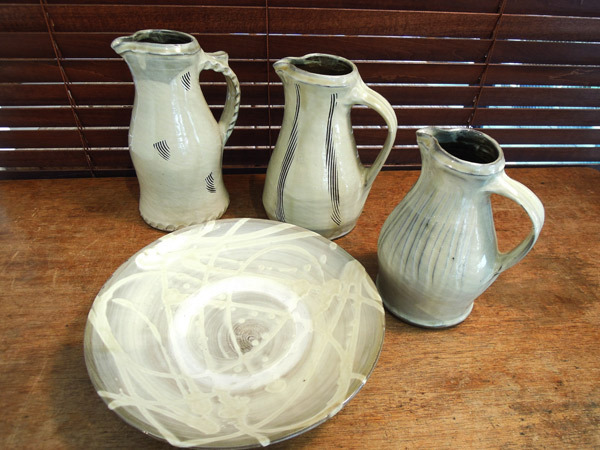 ぬくもりある民芸の器で、彩る秋の食卓