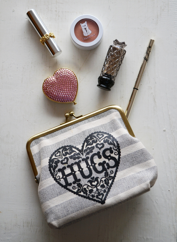 “鮮度のいいポーチ” がときめきを生む！　～小田ユイコのときめきコラム