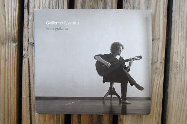 緊張で力んだ体を緩める、ギターの優しい調べ３選