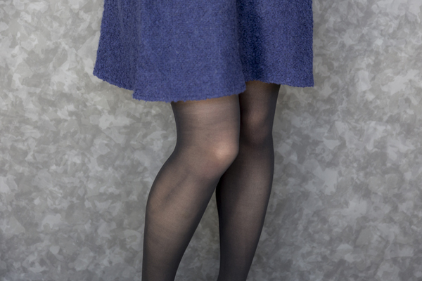 プロカメラマンに聞く、大人の女性をさらに美しくみせる所作＆写真うつりのポイントとは？