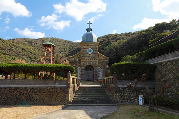 教会巡りと椿オイルで癒される　長崎・五島列島への旅