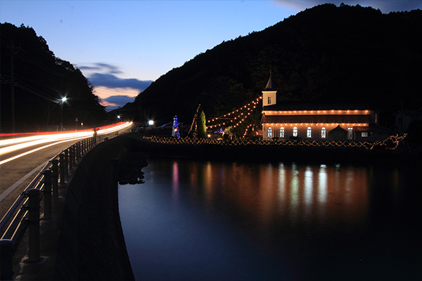 教会巡りと椿オイルで癒される　長崎・五島列島への旅