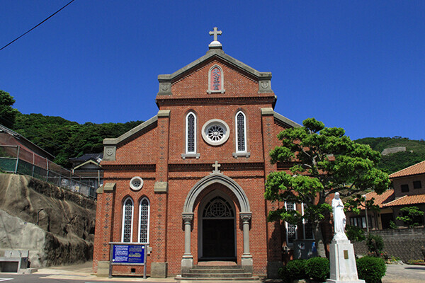 教会巡りと椿オイルで癒される　長崎・五島列島への旅