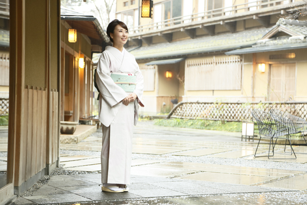 大人の恋旅で体感する、癒しの非日常空間〜星のや 京都〜