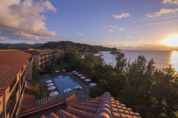 星野リゾートが彩る特別な大人の恋旅