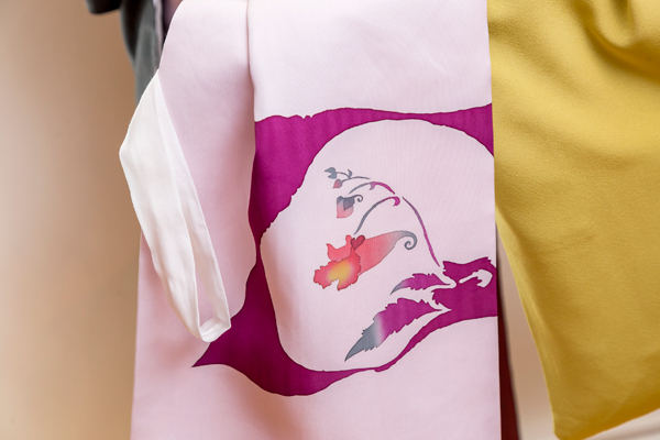 大島紬に合う“帯アレンジ” 術！ 結び方次第でおしゃれコーディネートに