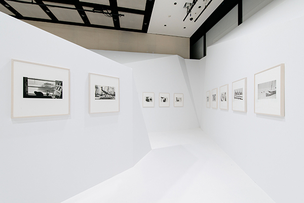 日本初公開！シャネル・ネクサス・ホールで「Alaska マルク リブー 写真展」が開催