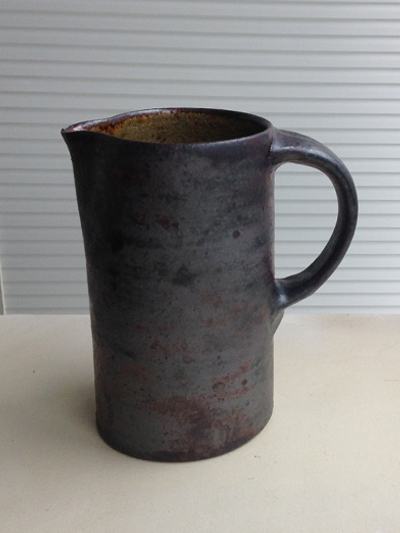 今、暮らしに取り入れたい “手仕事の器”