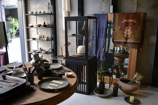 見立てて使うおもしろさ、愛しの古道具