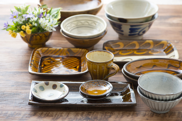 超簡単な新手法の“金継ぎ”で器を生き返らせる