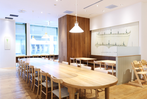 超簡単な新手法の“金継ぎ”で器を生き返らせる