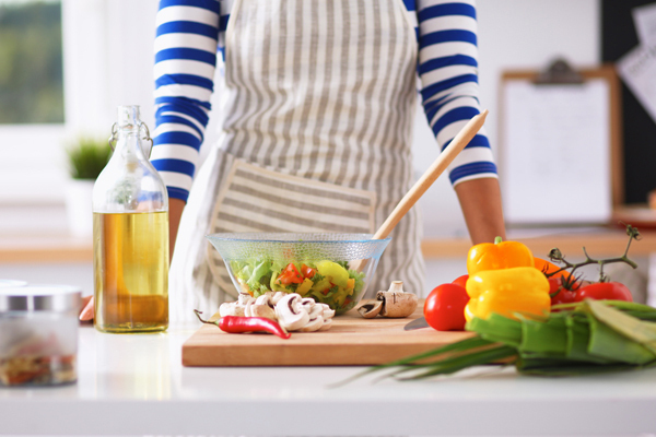 体の中から紫外線対策！シワ・たるみの原因「光老化」の対策とは？