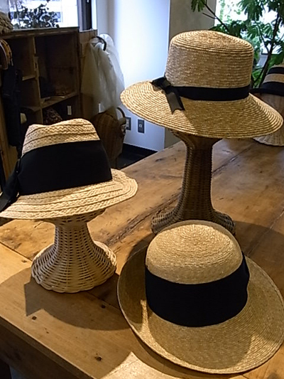 心がときめく、似合う帽子の選び方