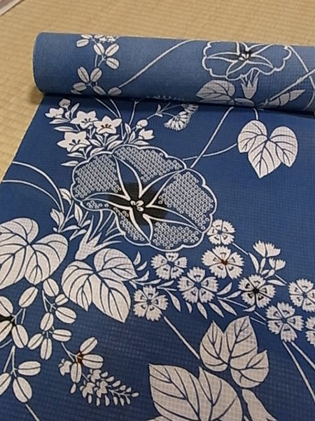 江戸へお出掛けしたくなる、大人のゆかた案内