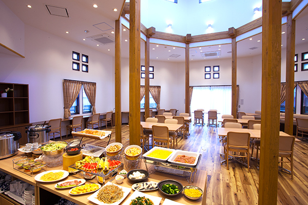 美しい自然、焼き物、カフェや雑貨…　魅力がギュッとつまった長崎・波佐見への旅