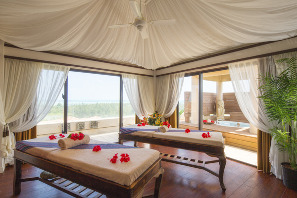 星野リゾートで体感する、心身リフレッシュの自由旅