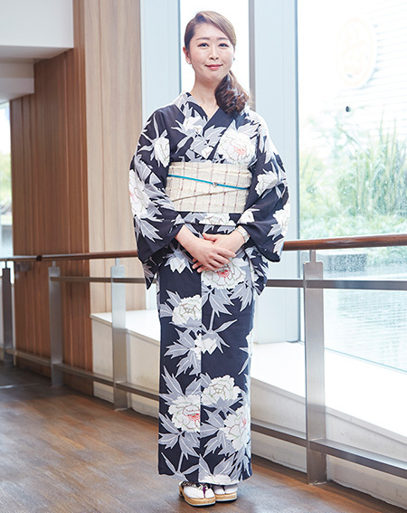 着物風に着こなしたい、大人女子のゆかた術