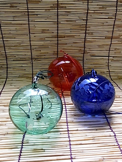 チリーンと鳴り響く音色が涼をよぶ　～江戸風鈴で暑気払い～