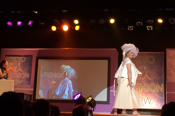 人生の先輩をお手本に！　今、話題の美しく年を重ねている、60代以上の女性に注目