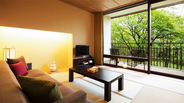 温泉・美食・大自然！　日本再発見、大人の女子旅へ