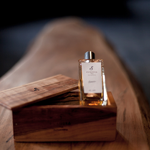 フェギアブランドマネージャーにきく、センスのいい「香りギフト」の選び方